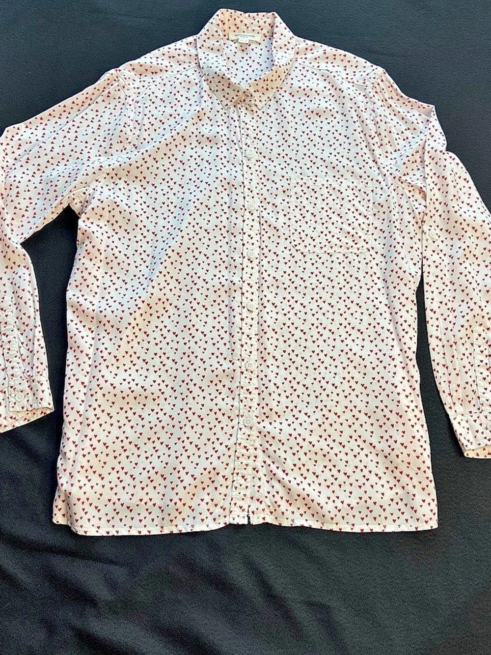 Beach Lunch Lounge - Heart Print Button Down Shirt White Red - size XL
